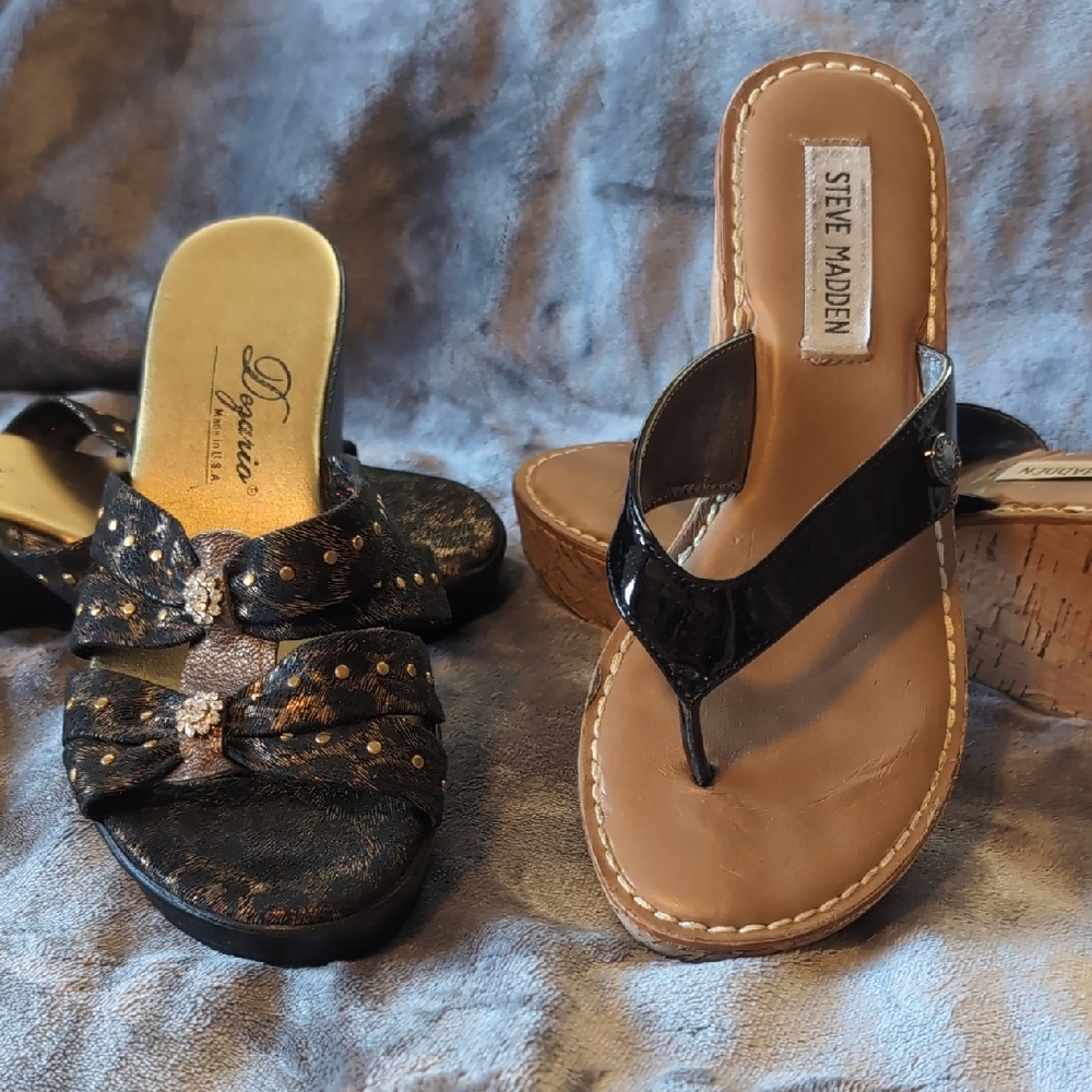 Womens Steve Madden And Dezario Sandals- Wedge- Size 8.5